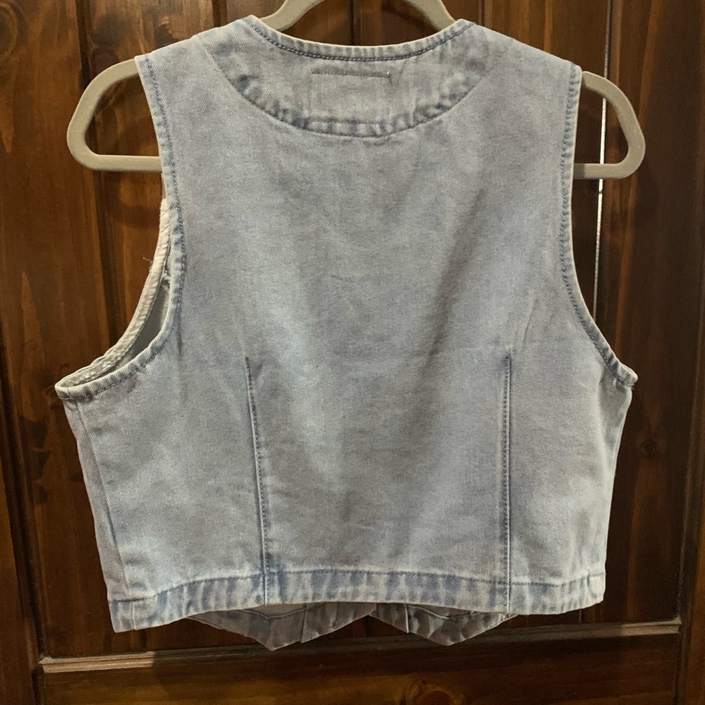 GOGO Light Blue Denim Vest Top - Picture 2 of 7